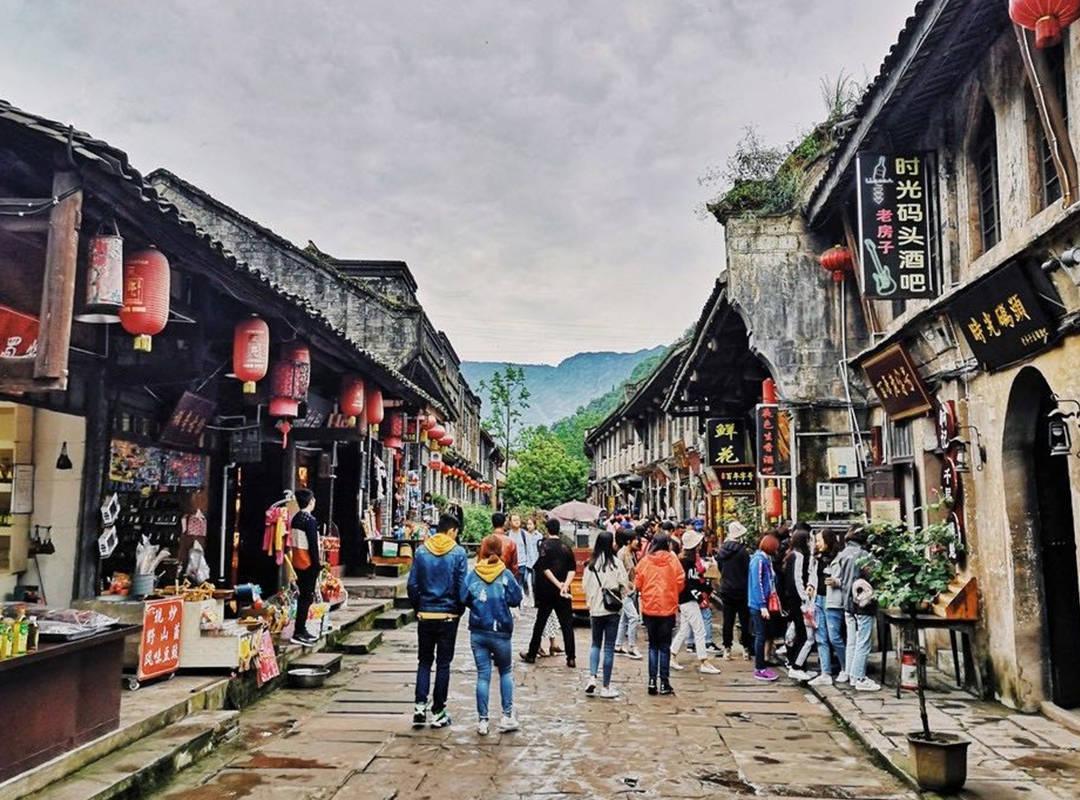 探索知识的职场上受委屈要不要为自己解释?问答平台